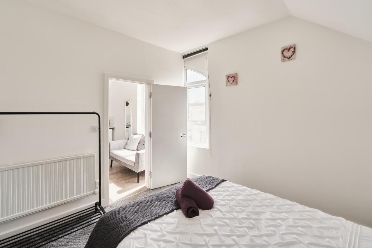 Modern Central Studio And One Bed Flats Close To The Beach Apartament Okręg wyborczy Okręg wyborczy Bournemouth Zewnętrze zdjęcie