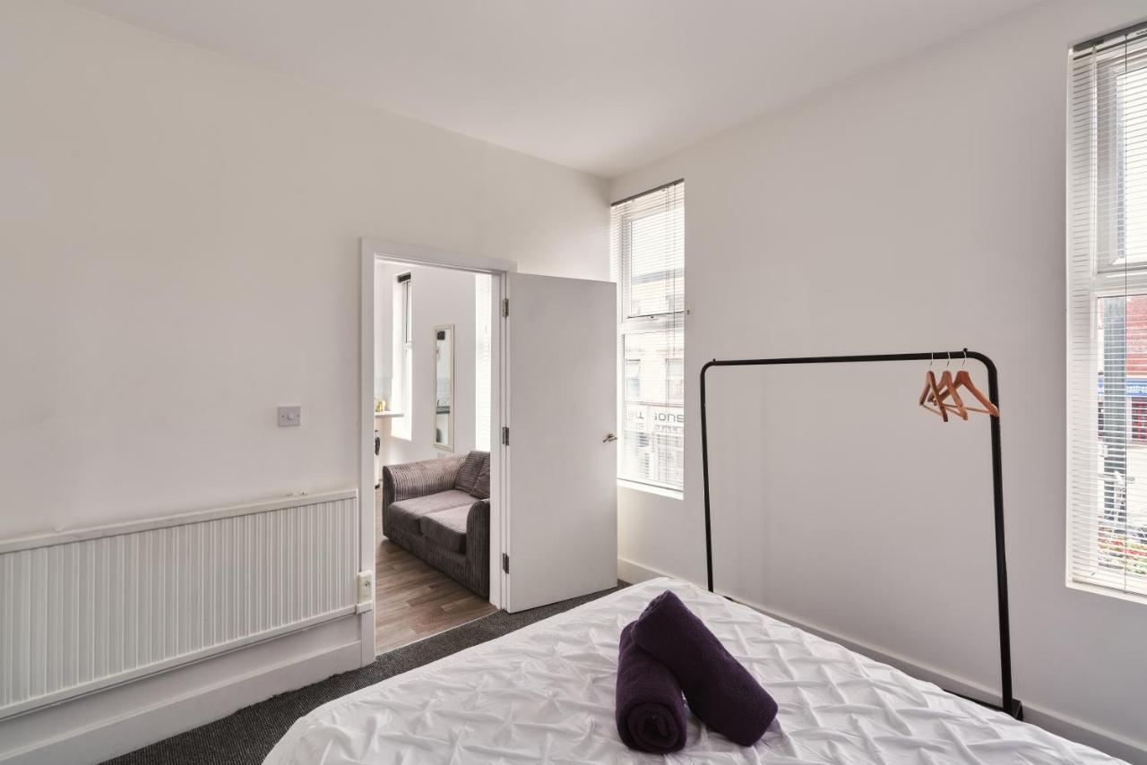 Modern Central Studio And One Bed Flats Close To The Beach Apartament Okręg wyborczy Okręg wyborczy Bournemouth Zewnętrze zdjęcie
