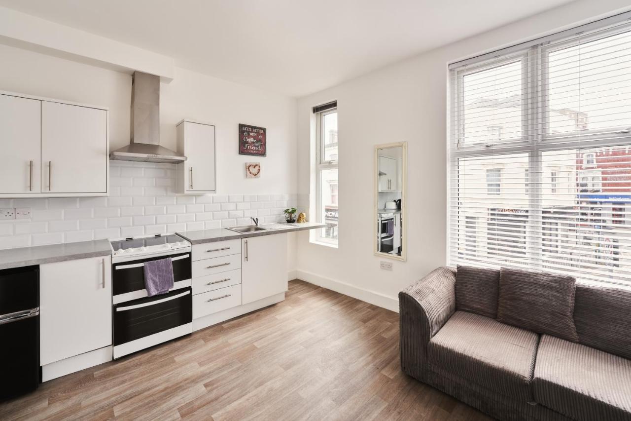 Modern Central Studio And One Bed Flats Close To The Beach Apartament Okręg wyborczy Okręg wyborczy Bournemouth Zewnętrze zdjęcie